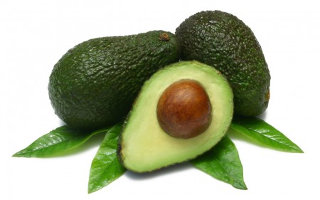 LE BORSE SOTTO GLI OCCHI SI ATTENUANO CON L'AVOCADO