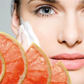 MASCHERA ASTRINGENTE PER PORI DILATATI E PELLE GRASSA